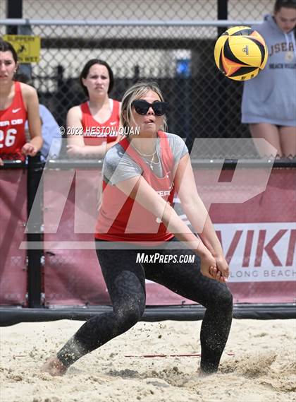 Thumbnail 2 in Mira Costa vs. Mater Dei (CIF-SS D1 Semi-Final) photogallery.