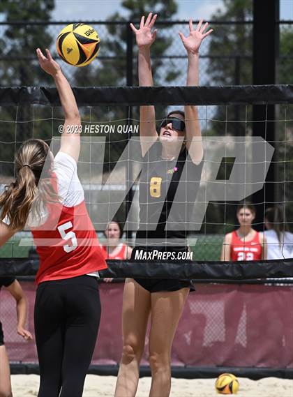 Thumbnail 1 in Mira Costa vs. Mater Dei (CIF-SS D1 Semi-Final) photogallery.