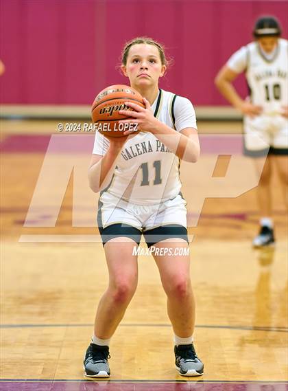 Thumbnail 1 in Galena Park vs. Hardin-Jefferson (McDonald's Texas Invitational) photogallery.