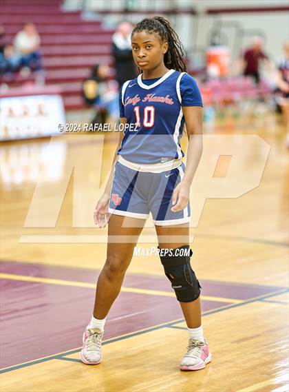 Thumbnail 1 in Galena Park vs. Hardin-Jefferson (McDonald's Texas Invitational) photogallery.