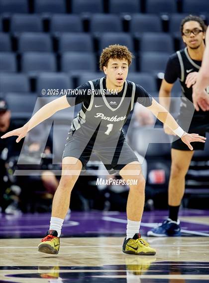 Thumbnail 2 in Diamond Ranch vs. International (CIF State D5 Final) photogallery.
