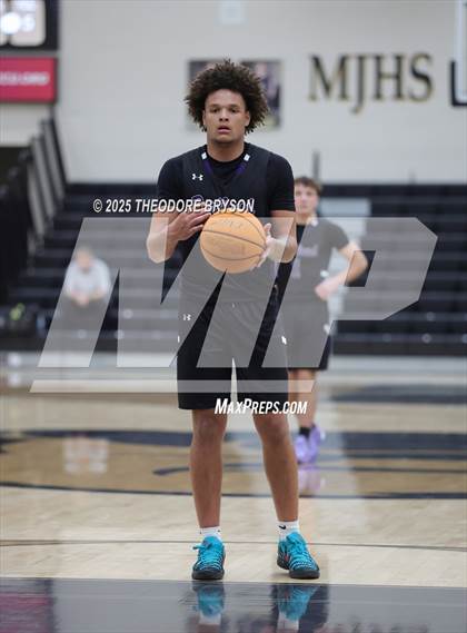 Thumbnail 2 in Whites Creek @ Portland (Mt. Juliet Thanksgiving Tournament) photogallery.