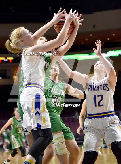 Thumbnail 2 in Churchill County vs. Moapa Valley (NIAA 3A Final) photogallery.