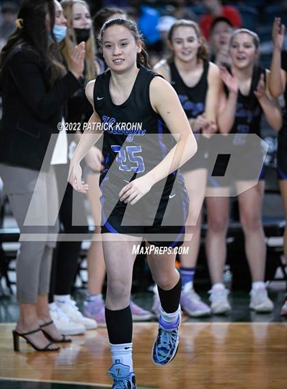 Thumbnail 2 in Lake Washington vs. Garfield (WIAA 3A Round 4 State Playoff)  photogallery.