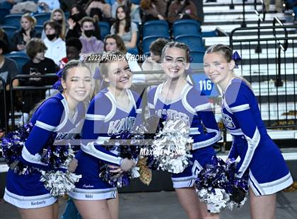 Thumbnail 3 in Lake Washington vs. Garfield (WIAA 3A Round 4 State Playoff)  photogallery.