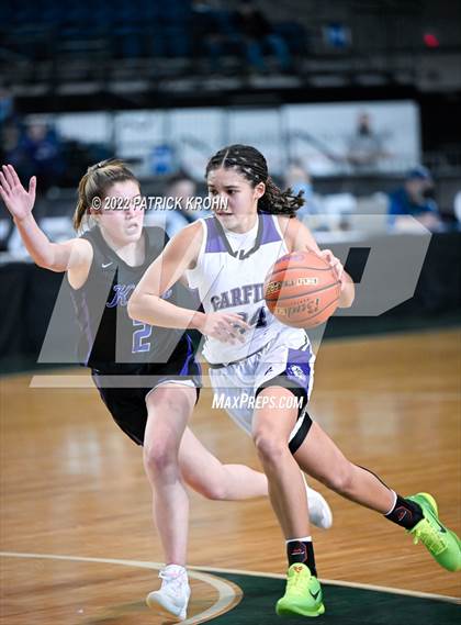 Thumbnail 1 in Lake Washington vs. Garfield (WIAA 3A Round 4 State Playoff)  photogallery.