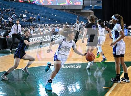 Thumbnail 2 in Lake Washington vs. Garfield (WIAA 3A Round 4 State Playoff)  photogallery.