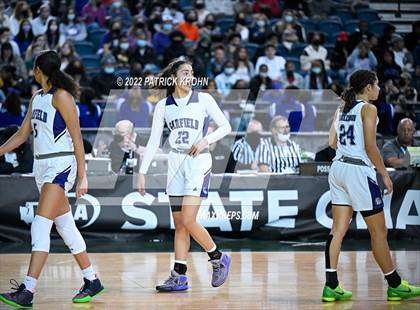Thumbnail 2 in Lake Washington vs. Garfield (WIAA 3A Round 4 State Playoff)  photogallery.