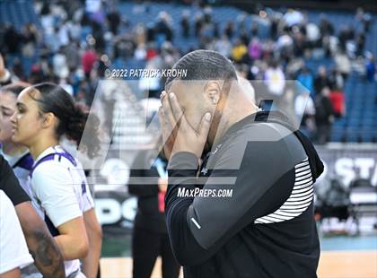 Thumbnail 1 in Lake Washington vs. Garfield (WIAA 3A Round 4 State Playoff)  photogallery.
