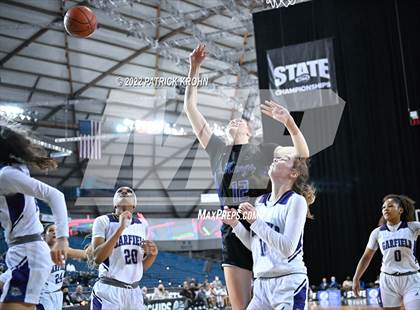 Thumbnail 1 in Lake Washington vs. Garfield (WIAA 3A Round 4 State Playoff)  photogallery.