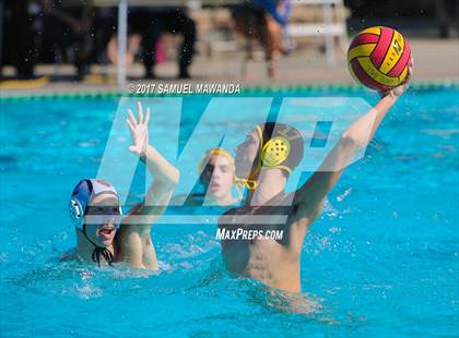 Thumbnail 3 in Alemany vs St. Francis photogallery.