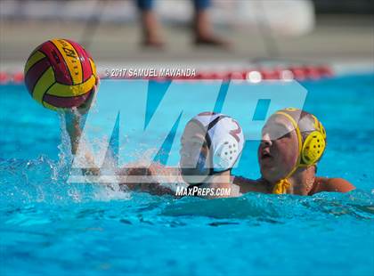 Thumbnail 1 in Alemany vs St. Francis photogallery.