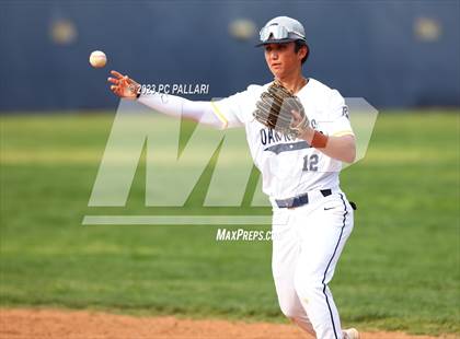 Thumbnail 1 in Del Oro @ Oak Ridge photogallery.