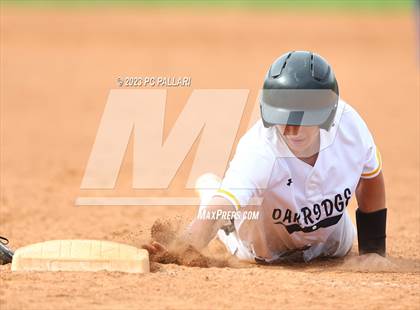 Thumbnail 3 in Del Oro @ Oak Ridge photogallery.
