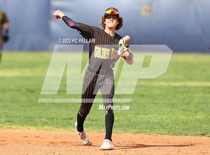 Thumbnail 1 in Del Oro @ Oak Ridge photogallery.