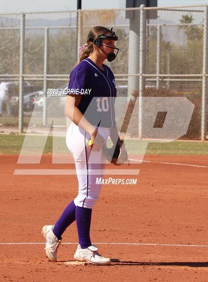 Thumbnail 3 in Sunrise Mountain vs. Mountain Ridge photogallery.