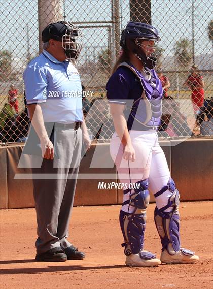Thumbnail 1 in Sunrise Mountain vs. Mountain Ridge photogallery.