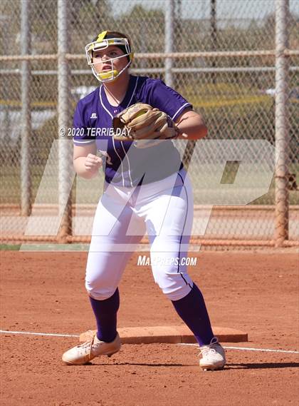 Thumbnail 1 in Sunrise Mountain vs. Mountain Ridge photogallery.