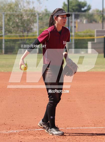 Thumbnail 1 in Sunrise Mountain vs. Mountain Ridge photogallery.