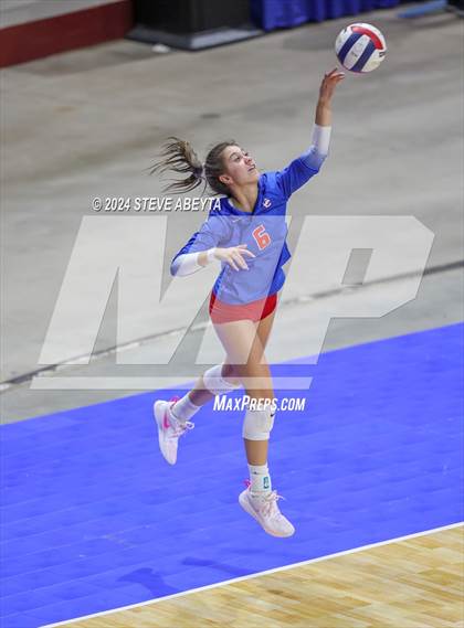 Thumbnail 3 in Chaparral vs. Cherry Creek (CHSAA 5A 2nd Round) photogallery.