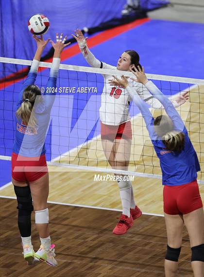 Thumbnail 3 in Chaparral vs. Cherry Creek (CHSAA 5A 2nd Round) photogallery.