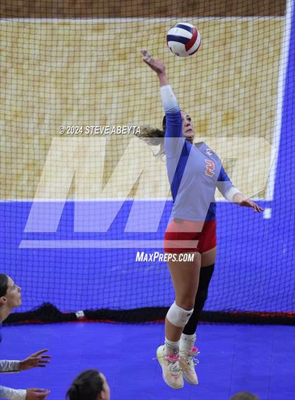 Thumbnail 3 in Chaparral vs. Cherry Creek (CHSAA 5A 2nd Round) photogallery.