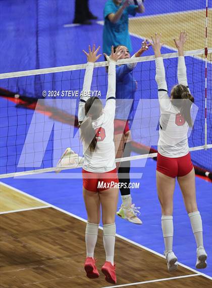 Thumbnail 3 in Chaparral vs. Cherry Creek (CHSAA 5A 2nd Round) photogallery.