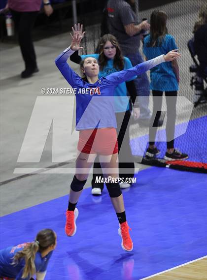 Thumbnail 2 in Chaparral vs. Cherry Creek (CHSAA 5A 2nd Round) photogallery.