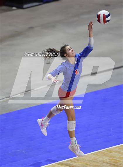Thumbnail 3 in Chaparral vs. Cherry Creek (CHSAA 5A 2nd Round) photogallery.