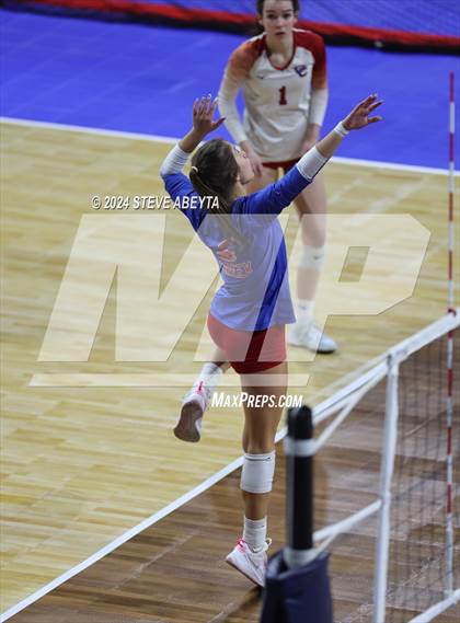 Thumbnail 3 in Chaparral vs. Cherry Creek (CHSAA 5A 2nd Round) photogallery.