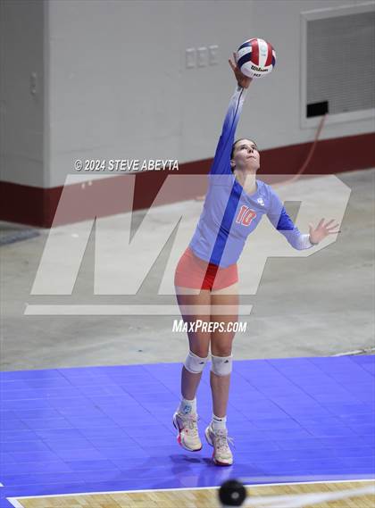 Thumbnail 1 in Chaparral vs. Cherry Creek (CHSAA 5A 2nd Round) photogallery.