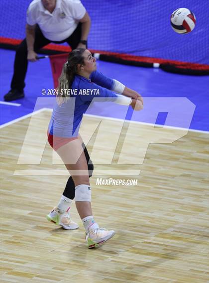 Thumbnail 2 in Chaparral vs. Cherry Creek (CHSAA 5A 2nd Round) photogallery.