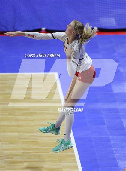 Thumbnail 1 in Chaparral vs. Cherry Creek (CHSAA 5A 2nd Round) photogallery.