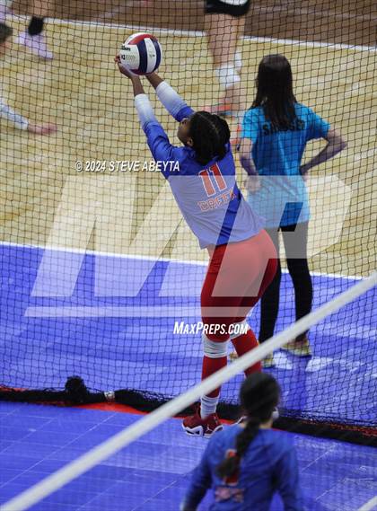 Thumbnail 3 in Chaparral vs. Cherry Creek (CHSAA 5A 2nd Round) photogallery.