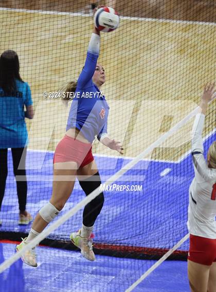 Thumbnail 2 in Chaparral vs. Cherry Creek (CHSAA 5A 2nd Round) photogallery.
