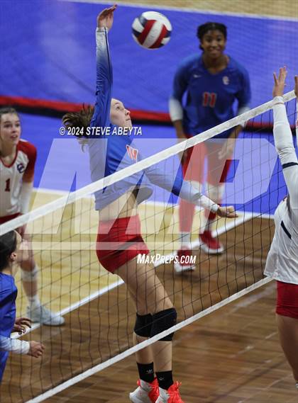 Thumbnail 2 in Chaparral vs. Cherry Creek (CHSAA 5A 2nd Round) photogallery.