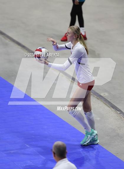 Thumbnail 2 in Chaparral vs. Cherry Creek (CHSAA 5A 2nd Round) photogallery.