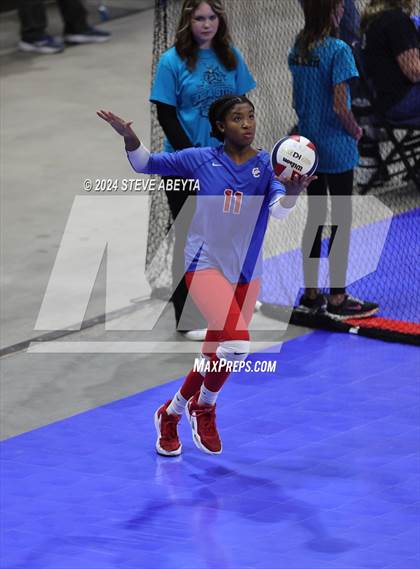 Thumbnail 1 in Chaparral vs. Cherry Creek (CHSAA 5A 2nd Round) photogallery.