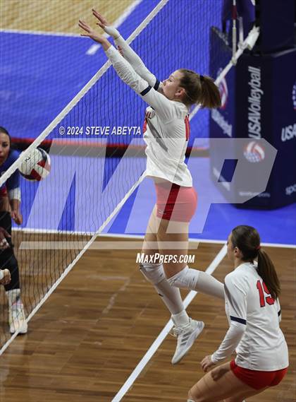 Thumbnail 1 in Chaparral vs. Cherry Creek (CHSAA 5A 2nd Round) photogallery.