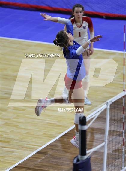 Thumbnail 2 in Chaparral vs. Cherry Creek (CHSAA 5A 2nd Round) photogallery.