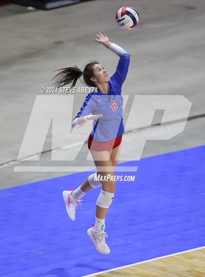 Thumbnail 1 in Chaparral vs. Cherry Creek (CHSAA 5A 2nd Round) photogallery.