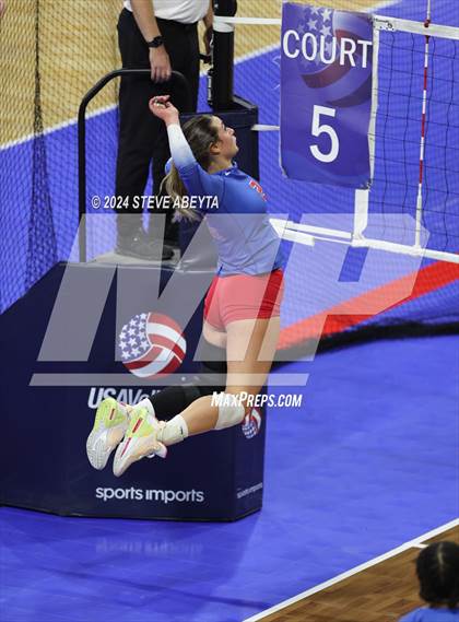 Thumbnail 2 in Chaparral vs. Cherry Creek (CHSAA 5A 2nd Round) photogallery.