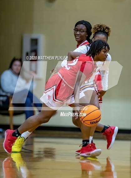 Thumbnail 1 in Seventy-First vs Jack Britt (SAC Conference Tournament Final) photogallery.