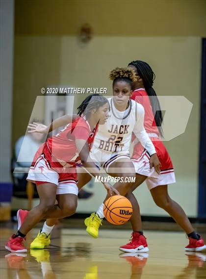 Thumbnail 3 in Seventy-First vs Jack Britt (SAC Conference Tournament Final) photogallery.