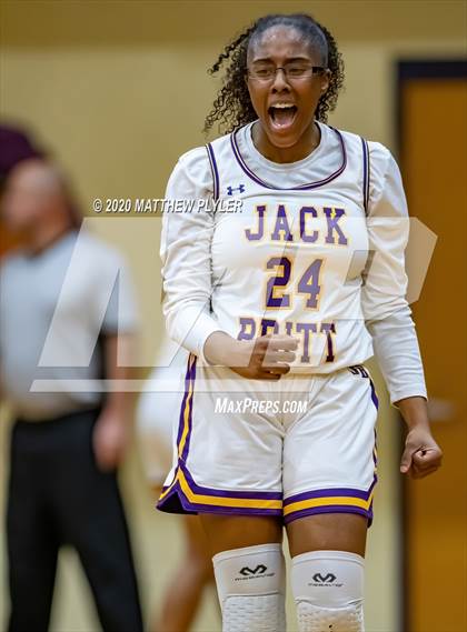 Thumbnail 2 in Seventy-First vs Jack Britt (SAC Conference Tournament Final) photogallery.