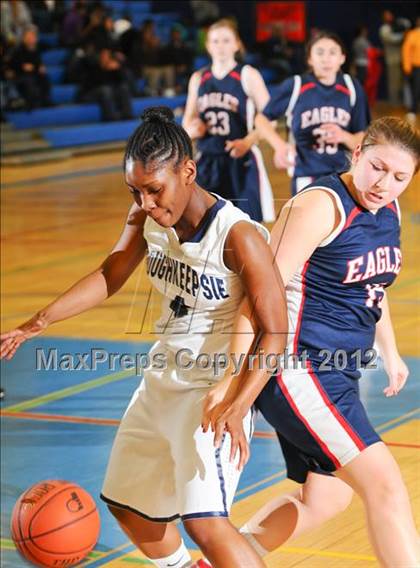 Thumbnail 3 in Eastchester vs. Poughkeepsie photogallery.