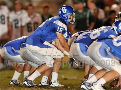Thumbnail 1 in Bonita @ Charter Oak photogallery.