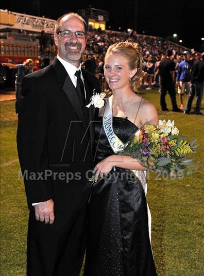 Thumbnail 2 in Bonita @ Charter Oak photogallery.