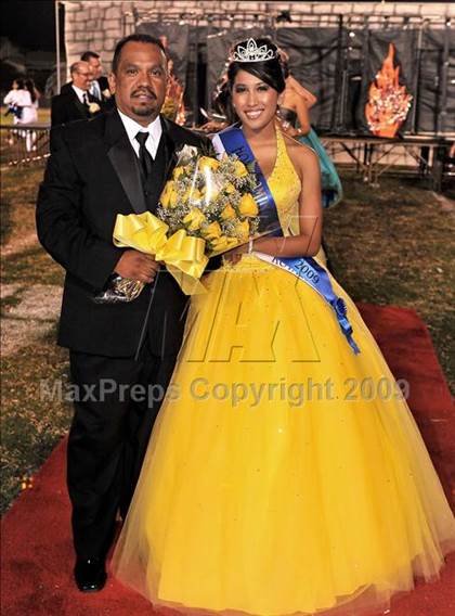 Thumbnail 1 in Bonita @ Charter Oak photogallery.