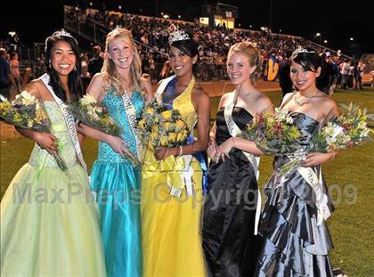 Thumbnail 1 in Bonita @ Charter Oak photogallery.